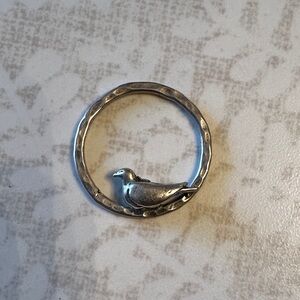 NEW! Grace & Heart Circle Bird SS Pendant